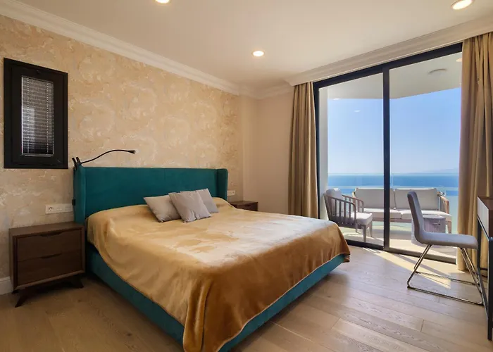 Luxury Private With Heated Pool And Amazing Ocean View *