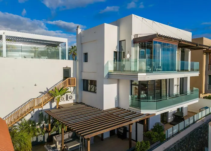 Luxury Private With Heated Pool And Amazing Ocean View *