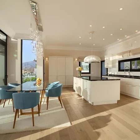 Вілла Lux Private With Heated Pool And Amazing Ocean View The View Tenerife *