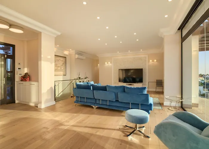 Luxury Private With Heated Pool And Amazing Ocean View